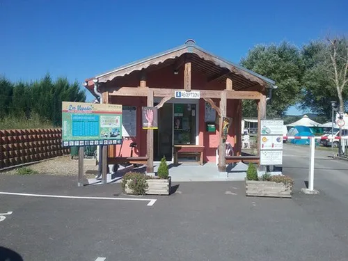 Camping Les Nysades 3