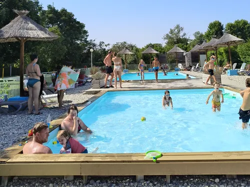 Camping les Plages de l'Ain 3