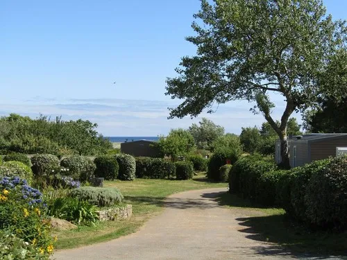 Camping Les Vergers De Squividan 3