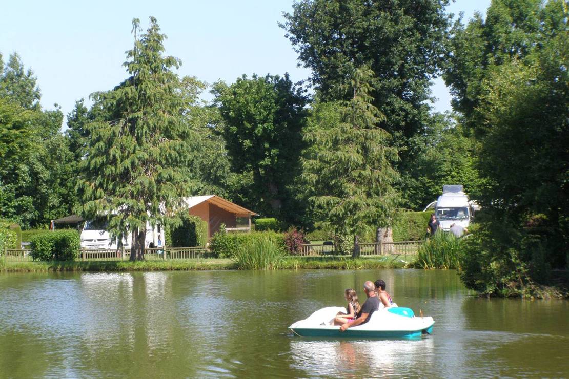 Camping L'etang Des Haizes 4