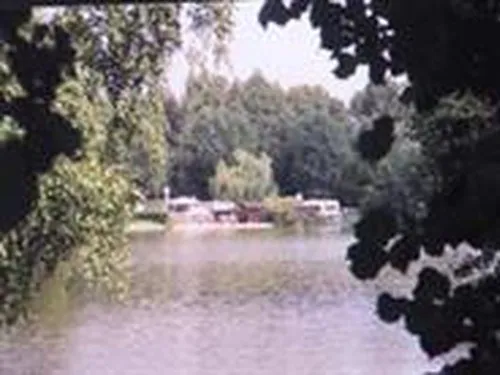 Camping L'orée du Parc - Le Fleury 4