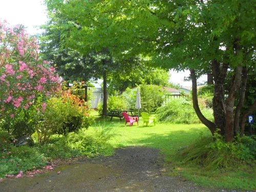 Camping Lou Bascou 5