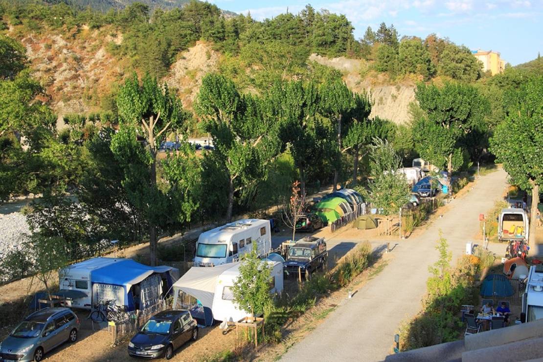 Campingplatz Camping Lou Gourdan in ProvenceAlpesCôte d’Azur camping.info