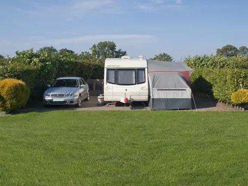 Camping Merry-sur-Yonne 6