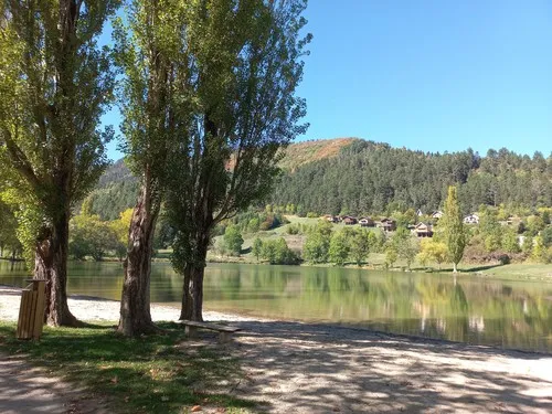 Camping Les Chalets du Lac 3