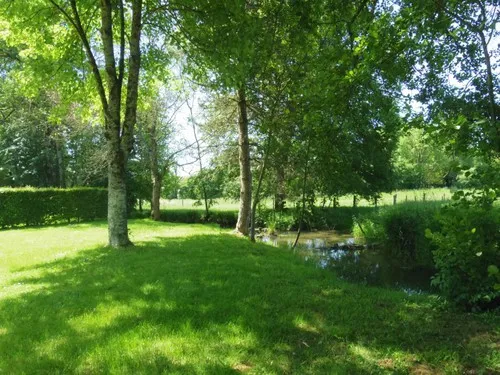 Camping Municipal de Chavannes sur Suran 3