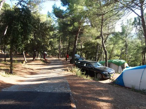 Camping Municipal De La Pinede 6