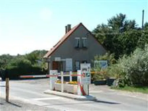 Camping Municipal De La Source 5