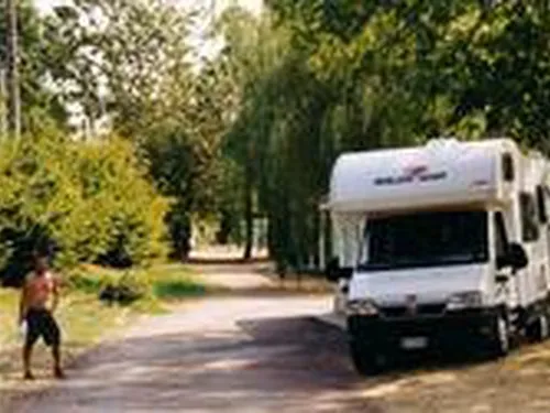 Camping municipal de l'étang du Goulot 5