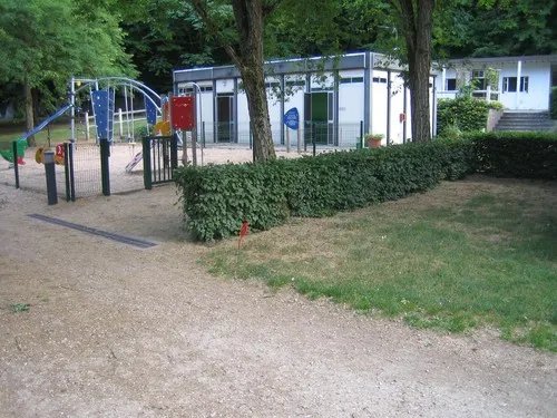 Camping Municipal De Vierzon 5