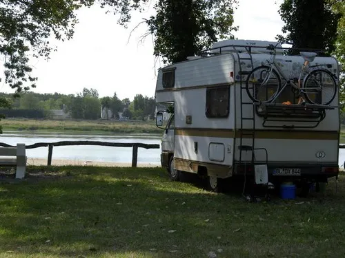 Camping Municipal Des Bords De Loire 2