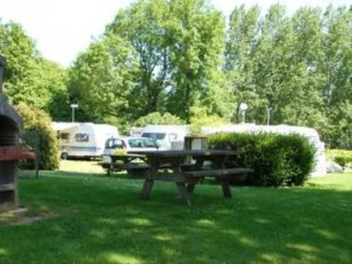 Camping Municipal Des Fontaines 2