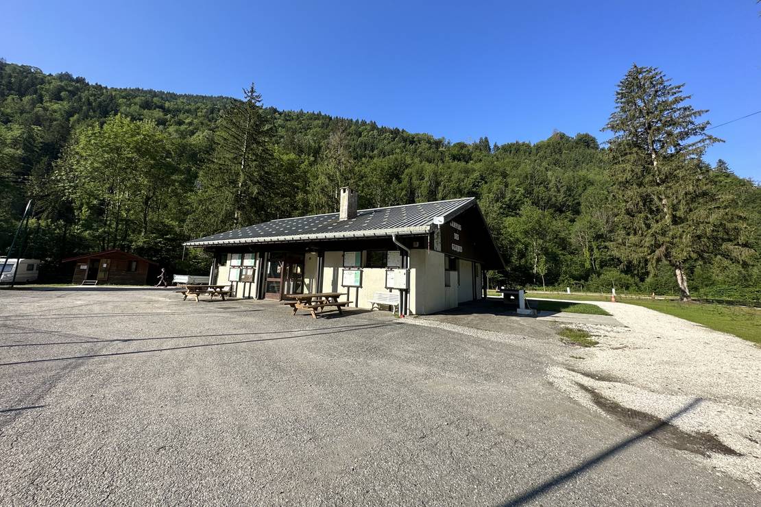 Camping Municipal Des Glieres 5