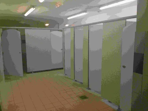 Camping Municipal Du Centre Touristique De Ponty 3