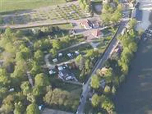 Camping municipal du Lac de Pont 3