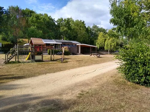 Camping Municipal Du Port 4