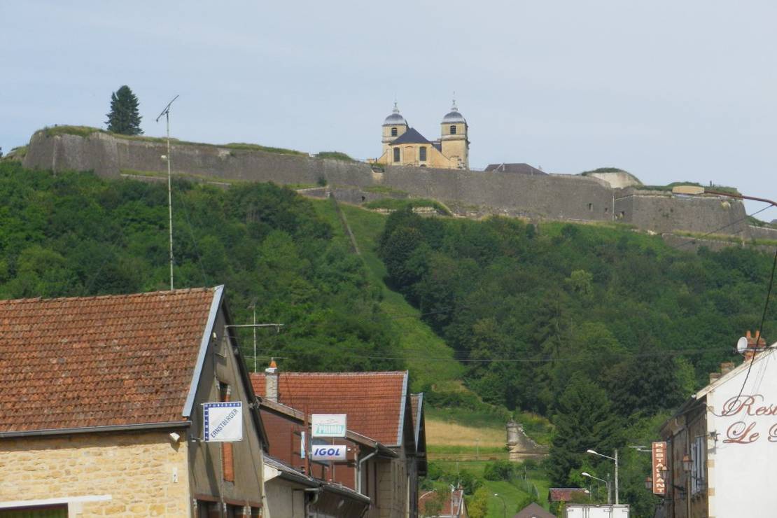 Camping Municipal La Citadelle 6