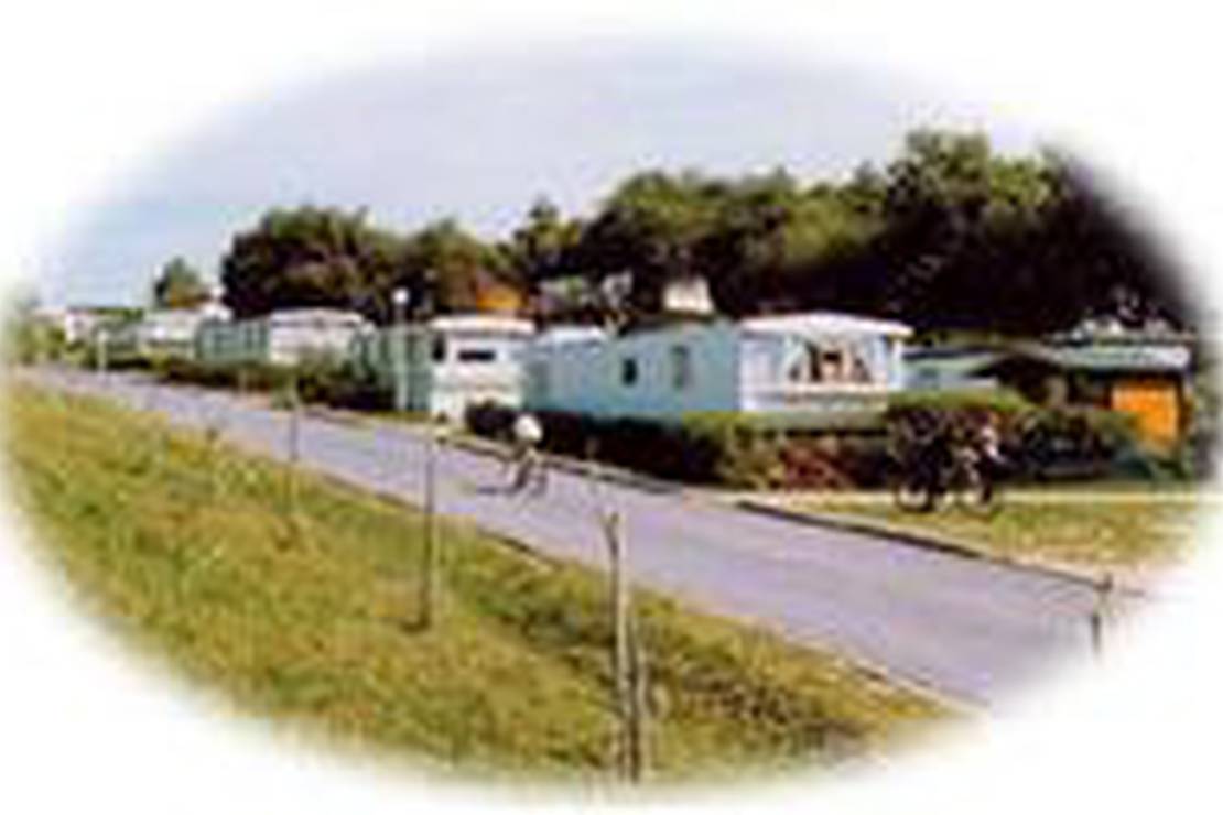Camping Municipal La Falaise 6