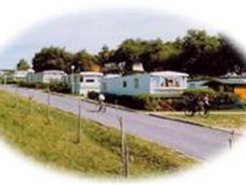 Camping Municipal La Falaise 5