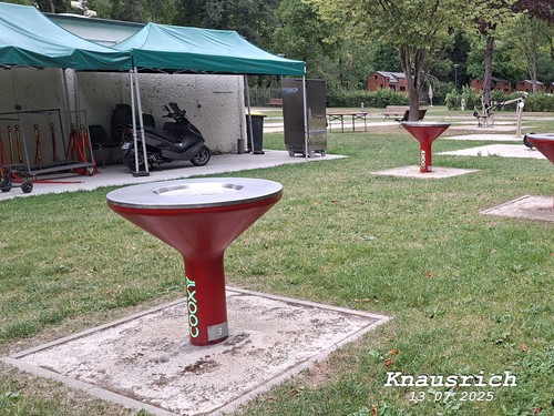Camping Municipal La Haute Ile image 2