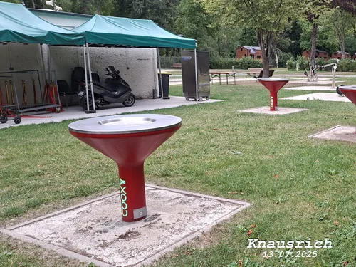 Camping Municipal La Haute Ile 6