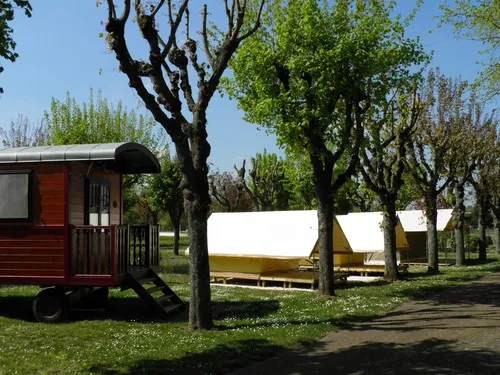 Camping Municipal La Saulaie 5