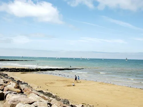 Camping Municipal Le Champ De Course 6