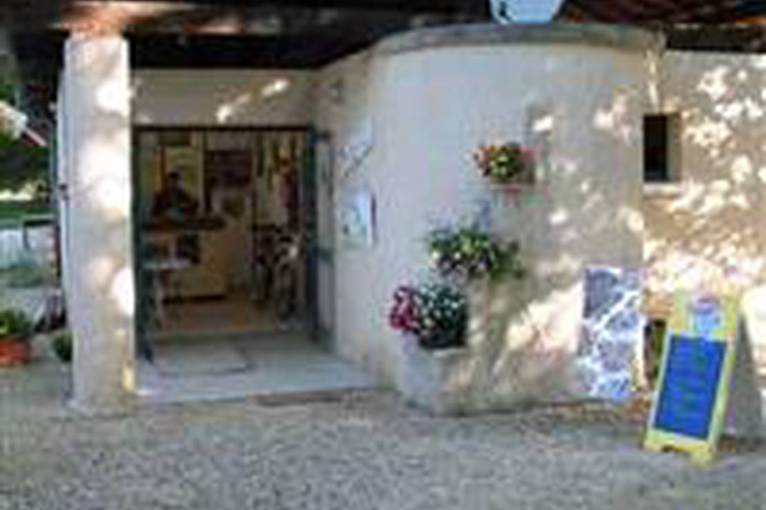 Camping Municipal Le Parc Du Chateau 5