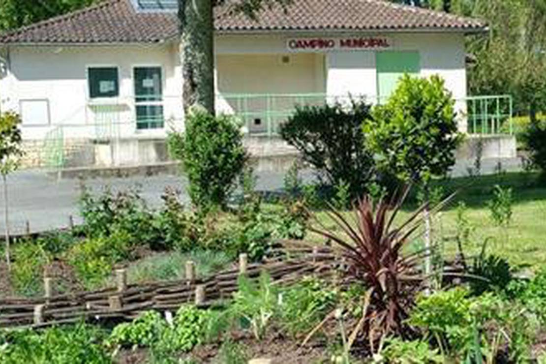 Camping Municipal Le Pré Sec - 3 étoiles 5