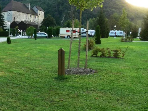 Camping Municipal Les Iles 8