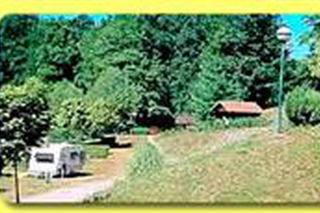 Camping Au Pont Dognon 4
