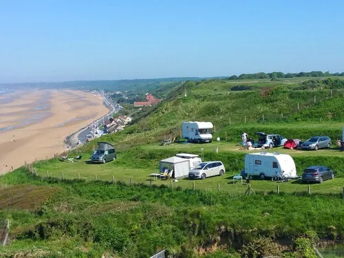 Flower Camping Omaha Beach 7