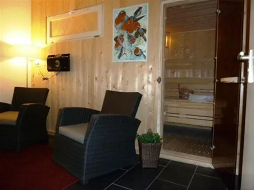 Camping Onder de Dijk 5