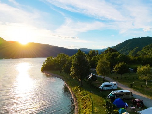 Camping Paradiso Lago image 1