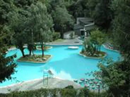 Camping Piscines 5