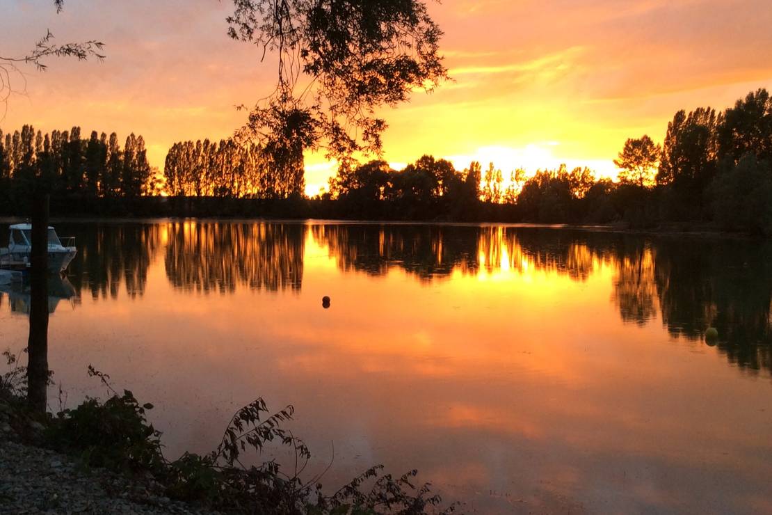 Camping Plan D'eau Des Terres Rouges 4