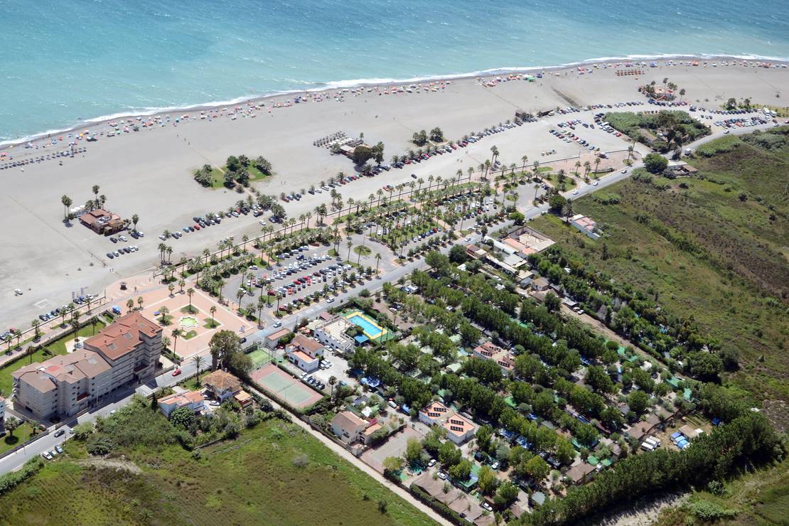 Camping Playa De Poniente 8