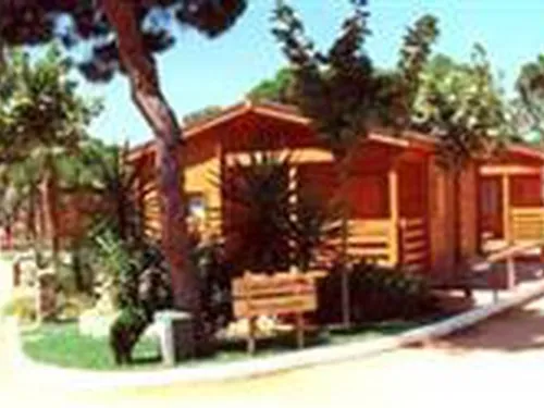 Camping Playa La Bota 8