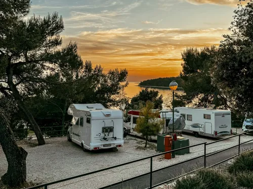 Porton Nature Hideouts 5