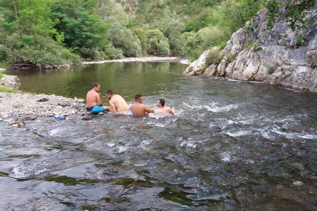 Camping River image 21