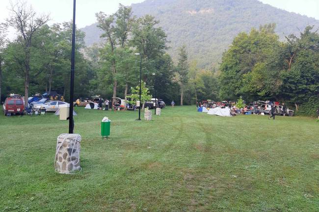 Camping River image 8