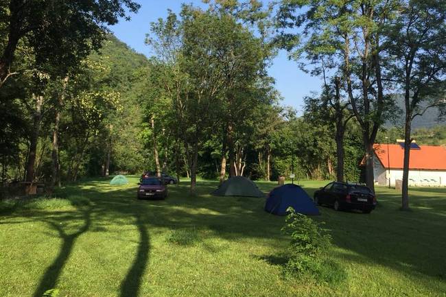 Camping River image 2