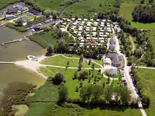 Camping & Strandbad Seekirchen am Wallersee 6