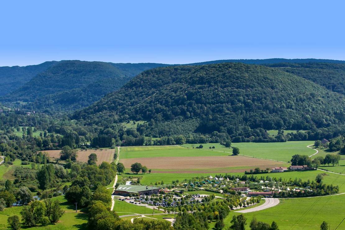Camping Sites et Paysages La Roche d'Ully 4