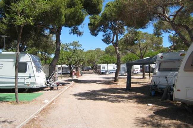 Homepage http://www.campingsitges.com