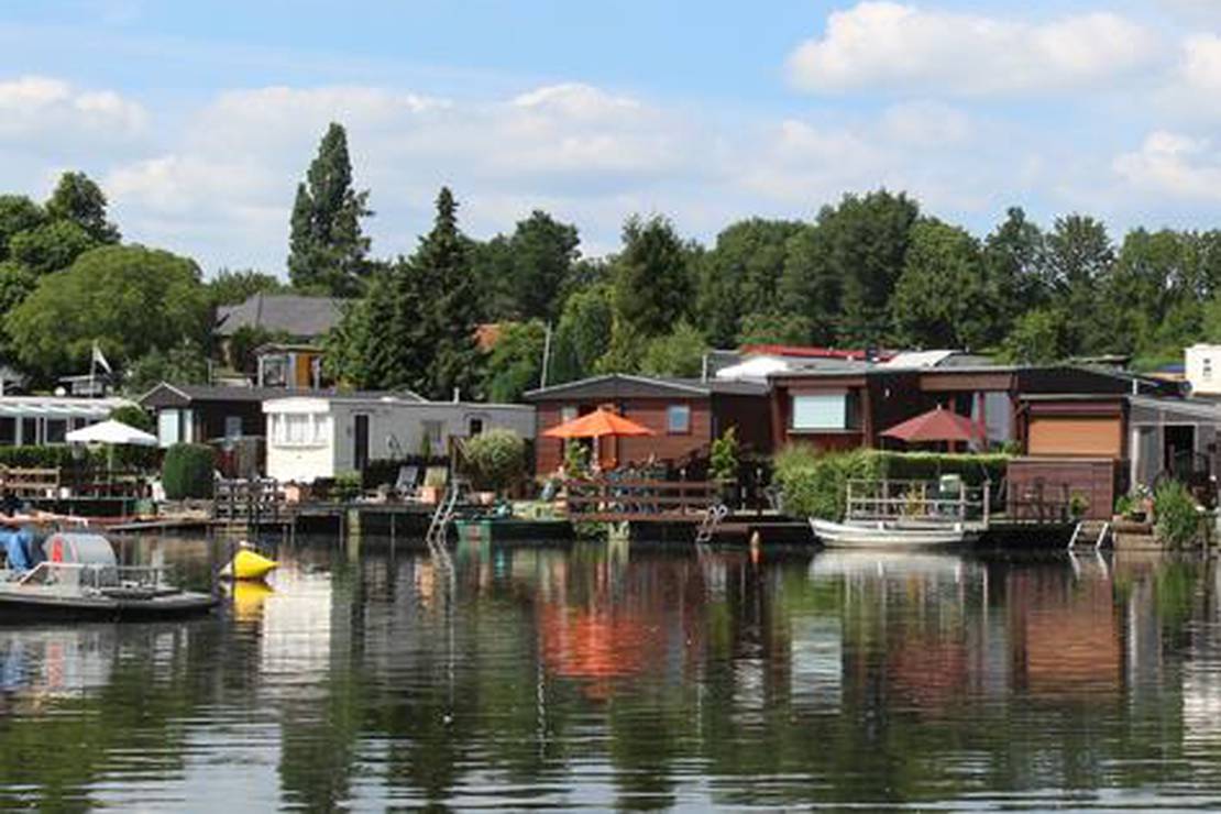 Camping Strandhaus Sonsfeld 4