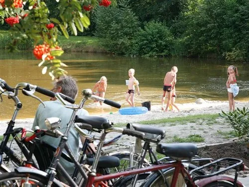 Camping 't Plathuis 8