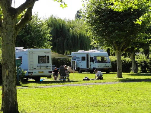 Camping Thoissey Val de Saône 6
