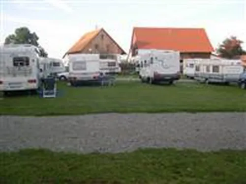 Camping Tipihof 6