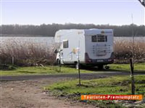Camping und Ferienpark am Plauer See 8